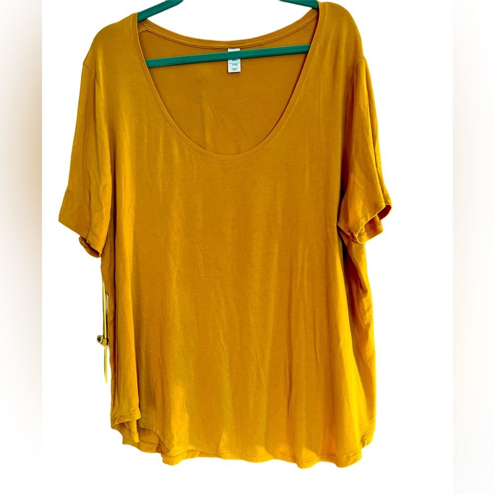 Mustard tee old navy Luxe sz xxl short sleeev